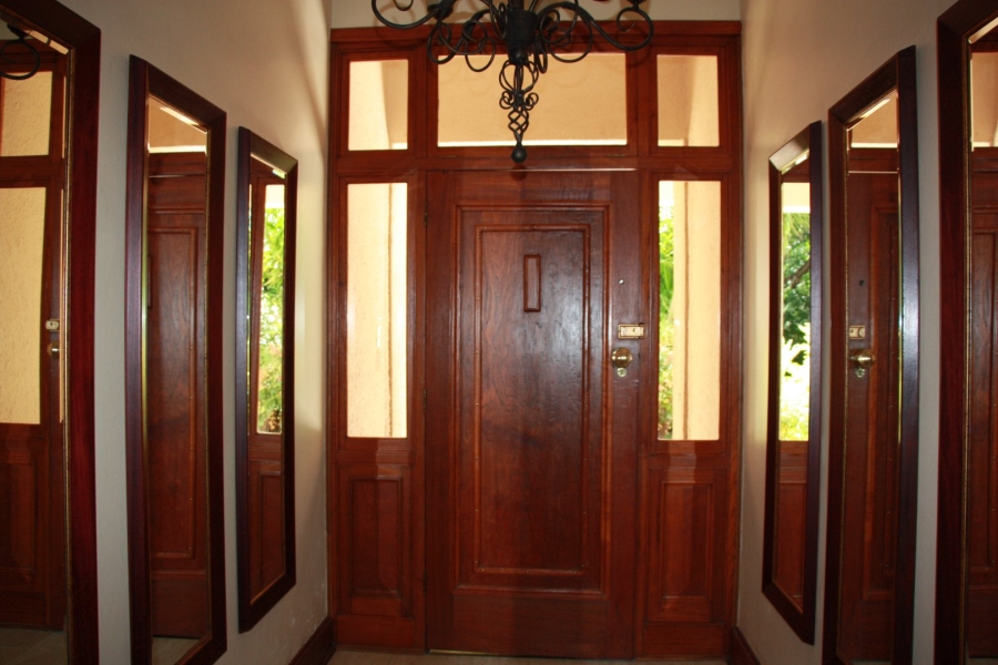 5 Bedroom Property for Sale in Waverley Free State